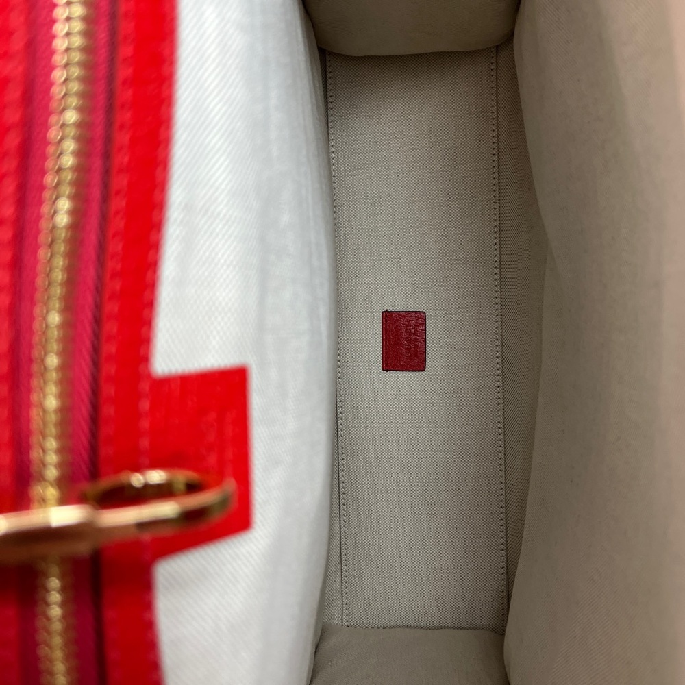 Gucci 630355 Red Apple Chinese Valentine’s Day North South Tote Bag Purse RARE - Picture 7 of 15